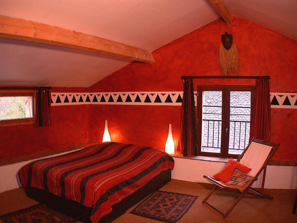 Bed and Breakfast L'Echappee Belle Lacourt Exterior foto